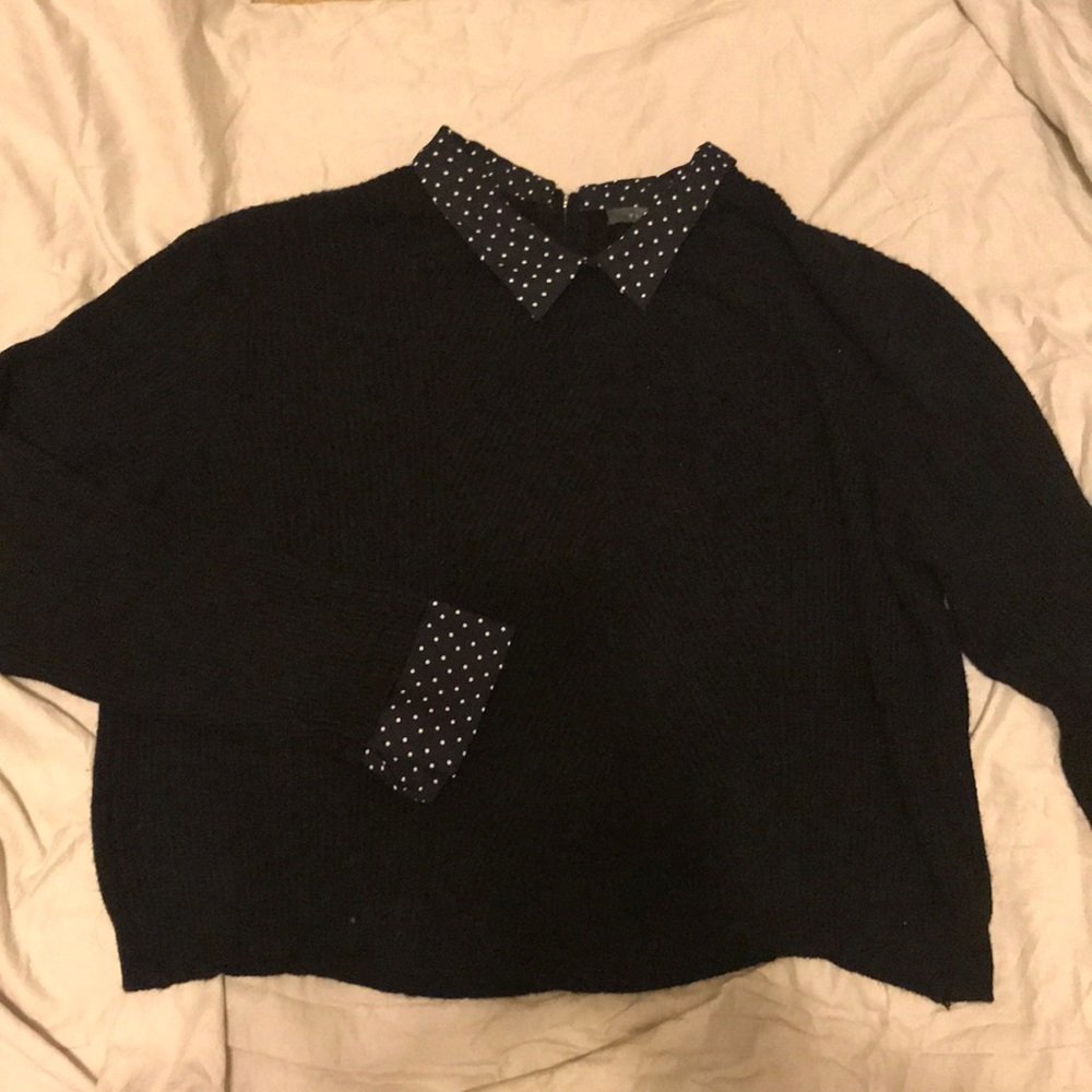 Black and white polka dot sweater w/ collar